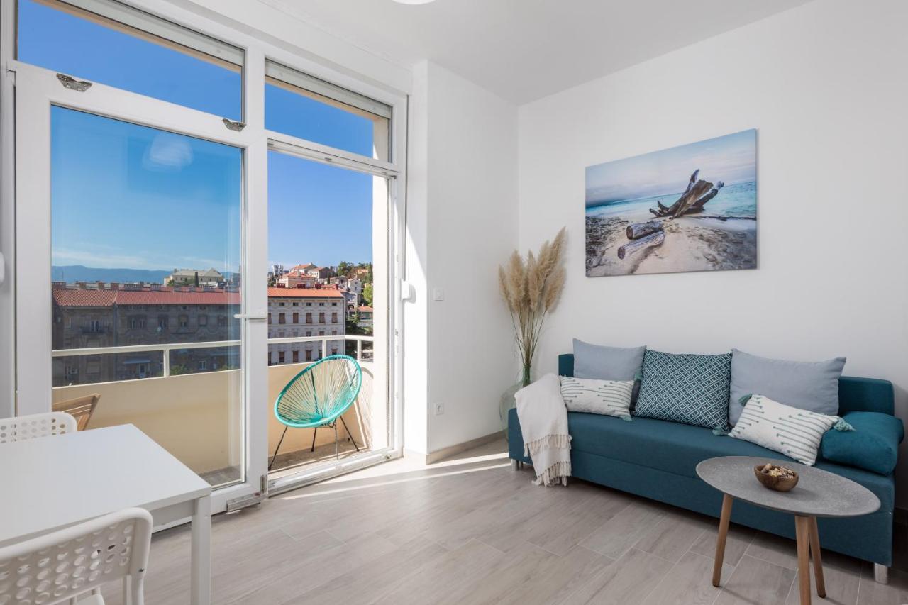 Balcony Apartment Pampas Rijeka Exteriér fotografie