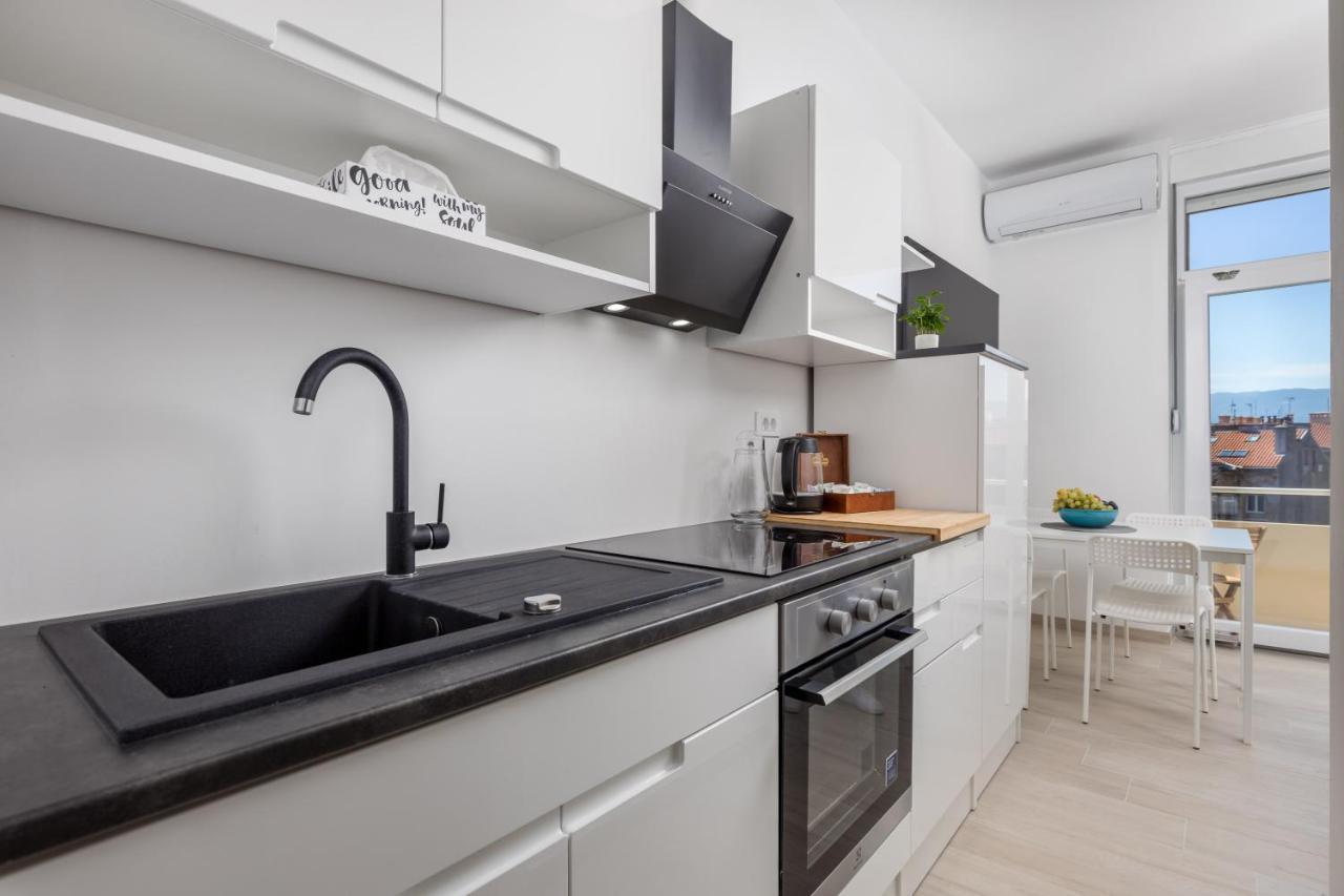 Balcony Apartment Pampas Rijeka Exteriér fotografie