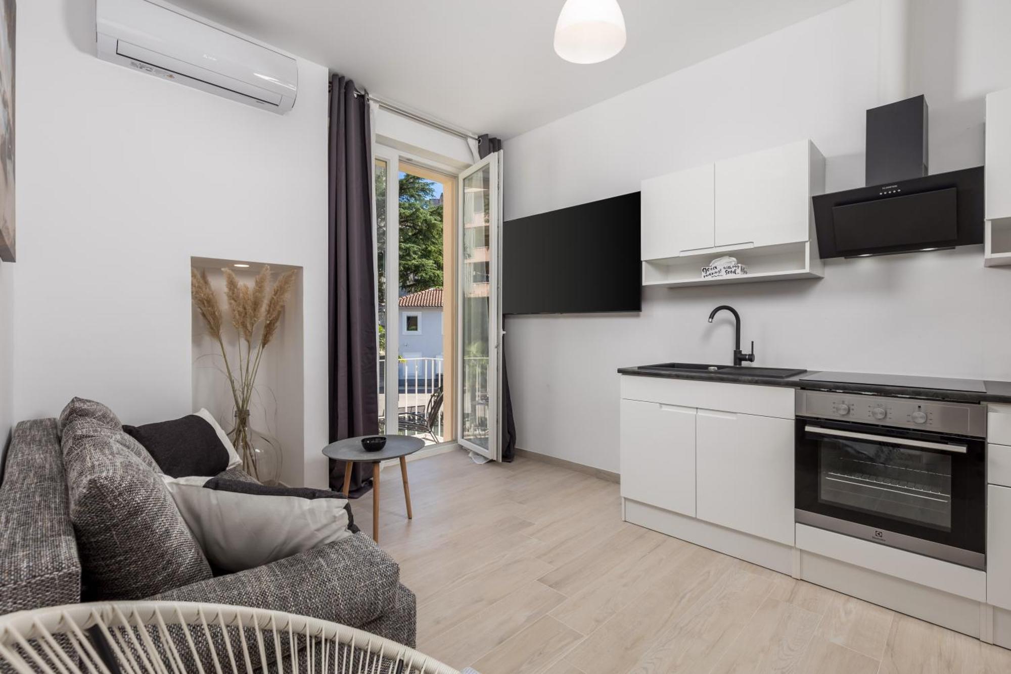 Balcony Apartment Pampas Rijeka Exteriér fotografie